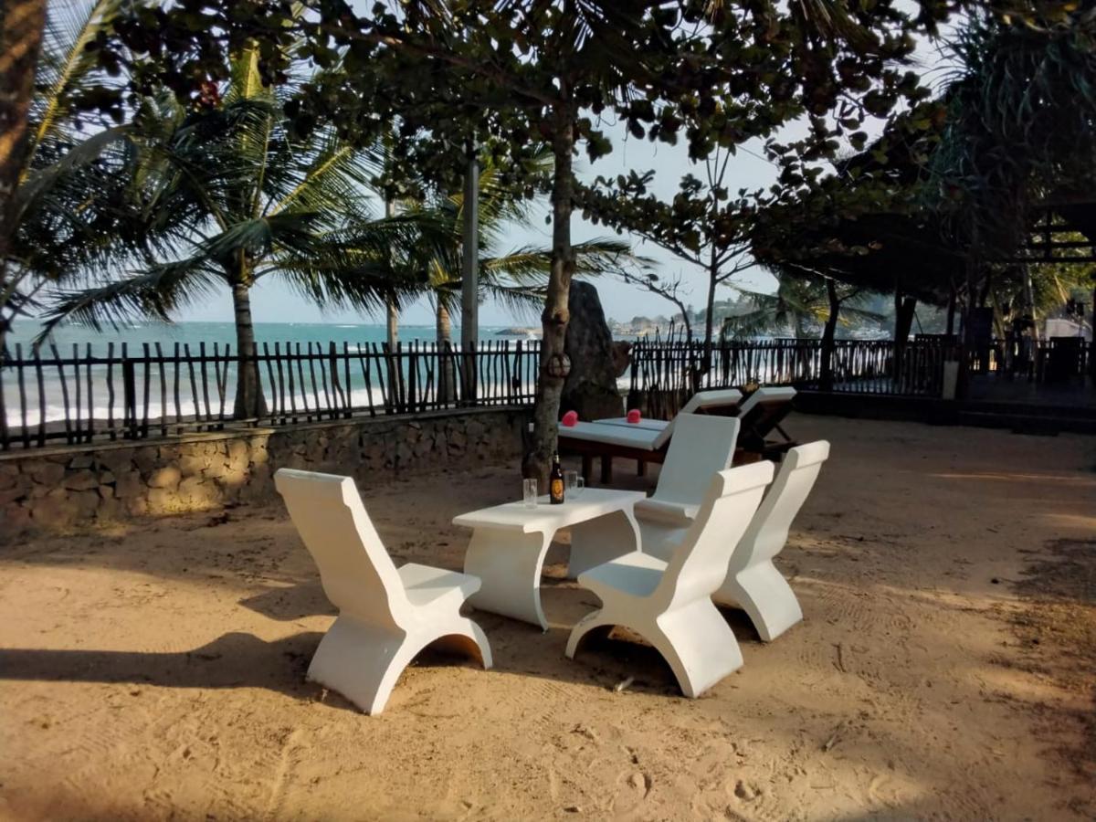 Serenity Beach Cabanas Tangalle Exterior foto