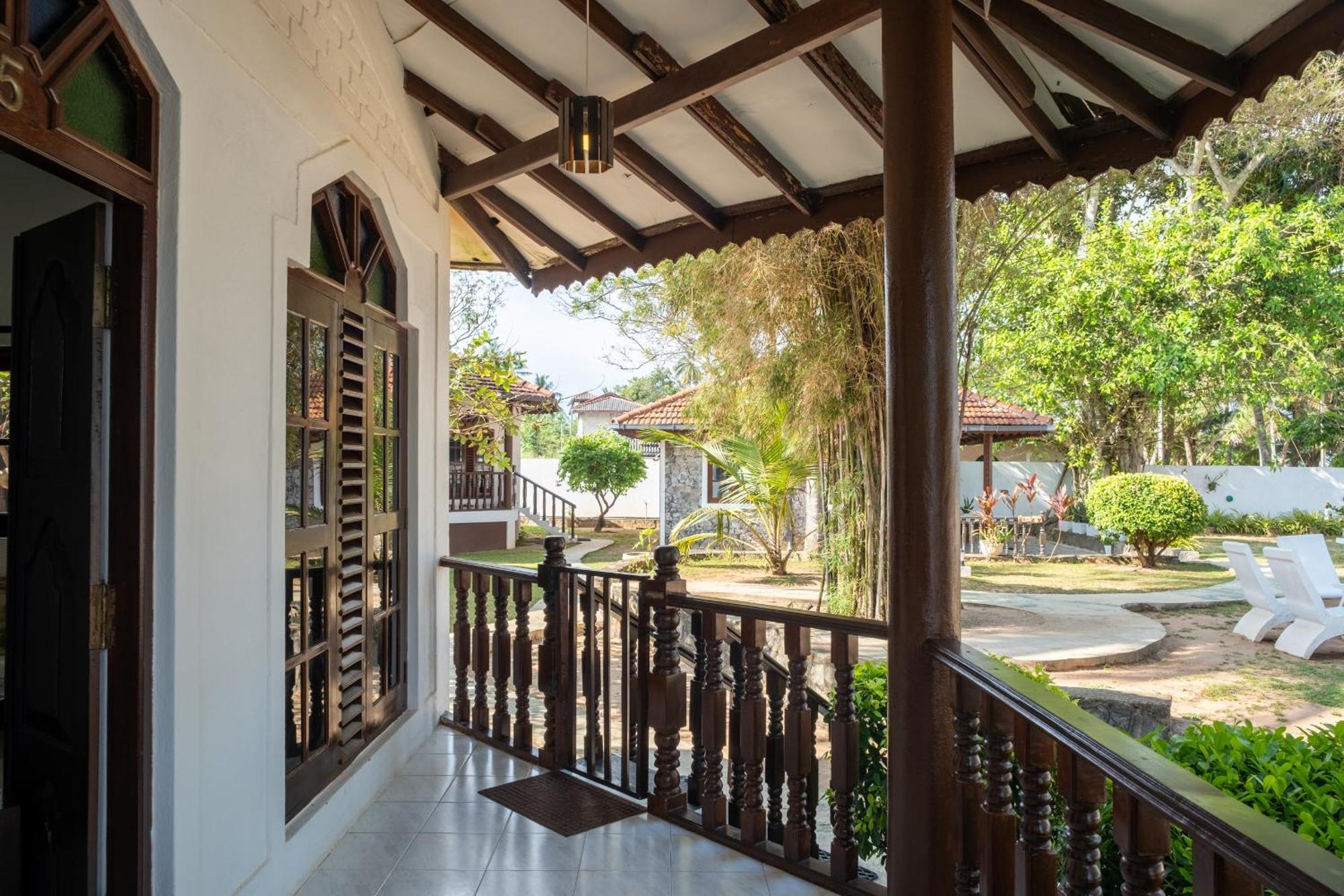 Serenity Beach Cabanas Tangalle Exterior foto
