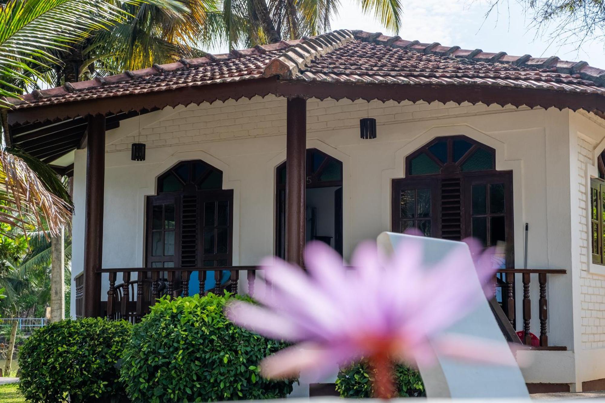 Serenity Beach Cabanas Tangalle Exterior foto