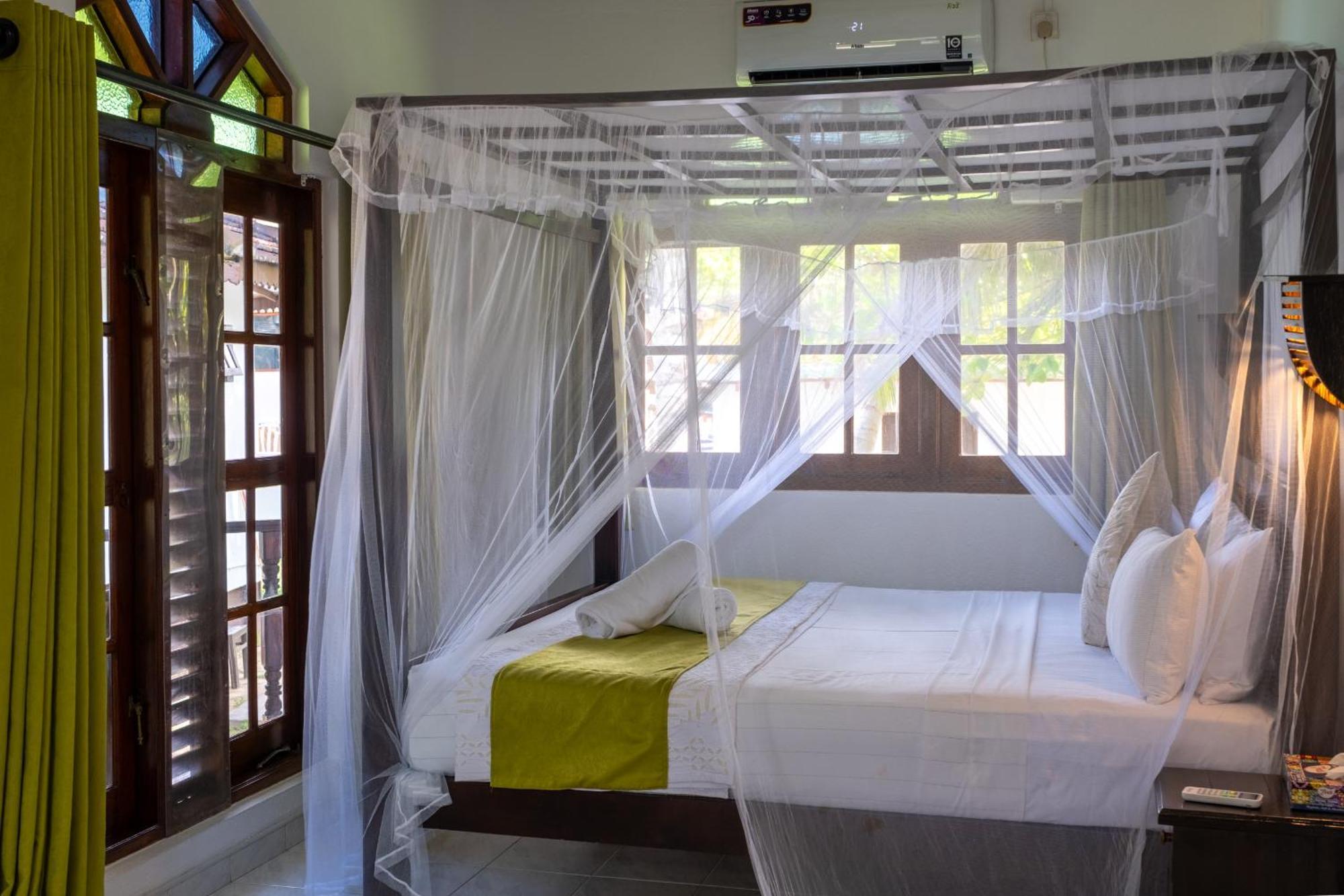 Serenity Beach Cabanas Tangalle Exterior foto